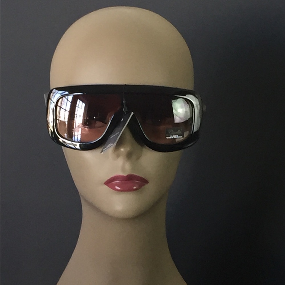 Giselle Oversized Trendy Sunglasses